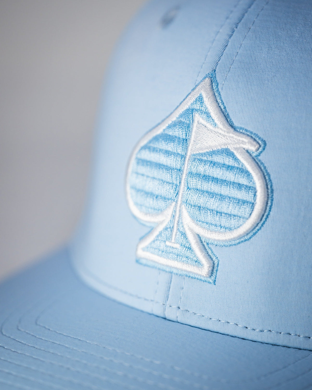 Performance Spade Hat - Carolina Blue